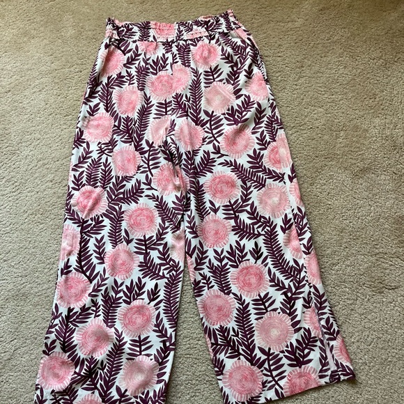 Cecilia Pettersson Anthropologie Floral Print Pants Med Pockets Pink Wide Leg - Picture 2 of 9